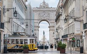 Comfortable Suite In A Shared Apartment In The Center Of Lisbon